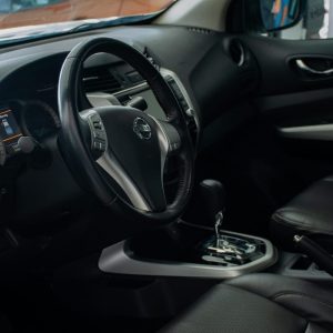 Voiture a l'interieur